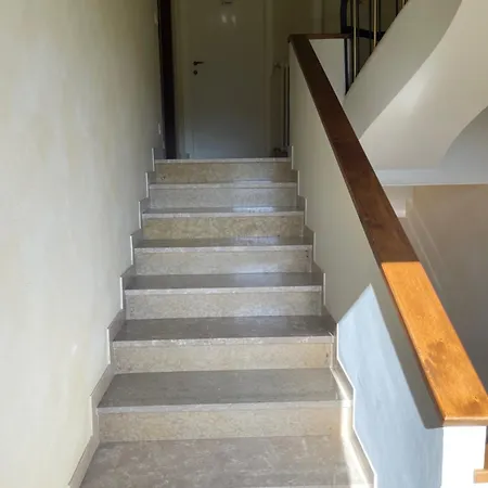 Oda ve Kahvaltı Costanza