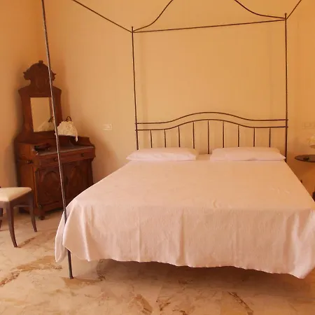 Costanza 住宿加早餐酒店 博比奥