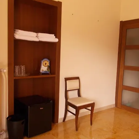 Costanza Bed & Breakfast *